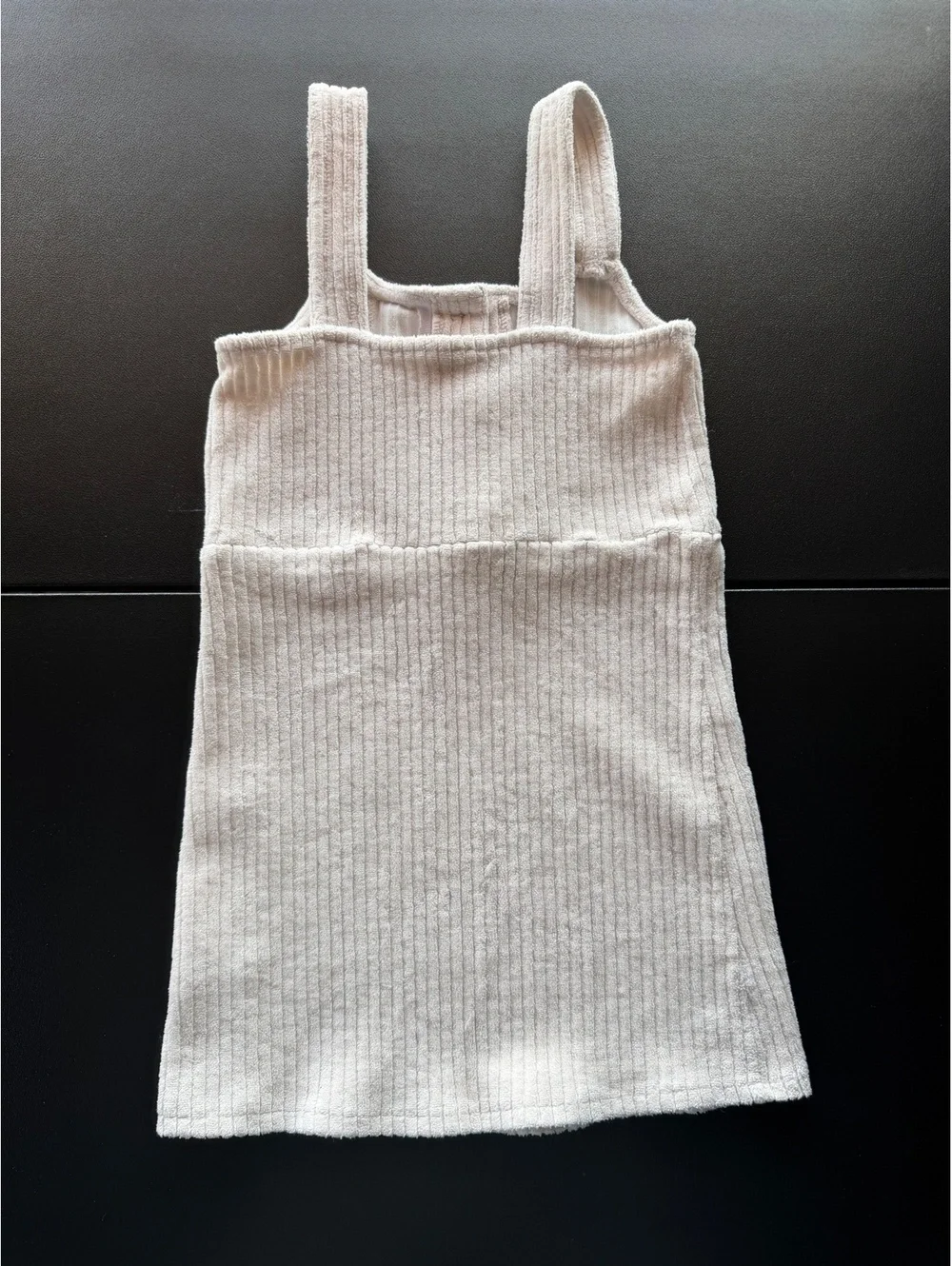 OshKosh B’gosh Girls Size 5 Cream Ribbed Sleeveless Dress Button Front
